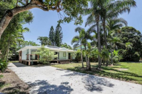 Ocean Haze - Four-Bedroom Modern, Central Beach House, Just Moments From Stunning Agnes Water Main Beach